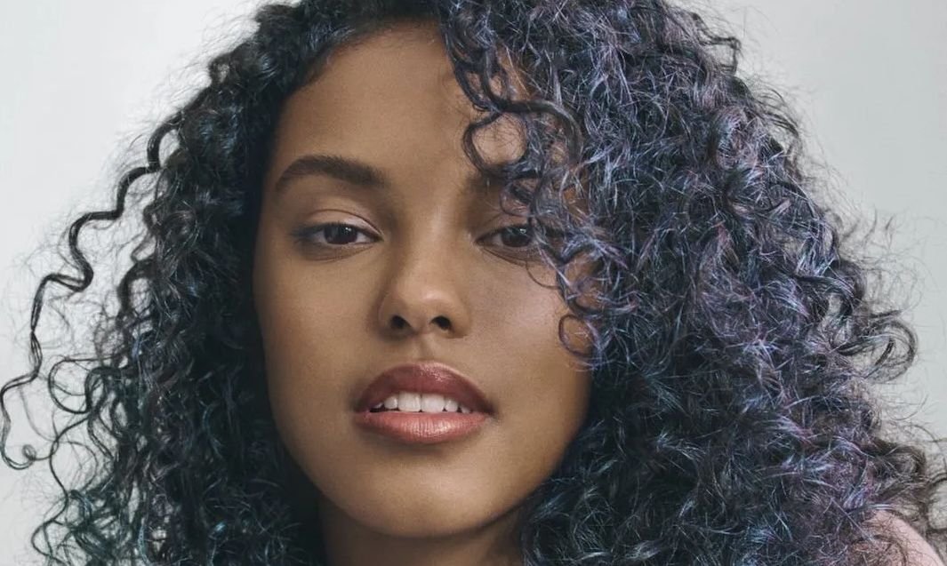 Cómo recuperar el pelo quemado por la permanente| L'Oréal Paris